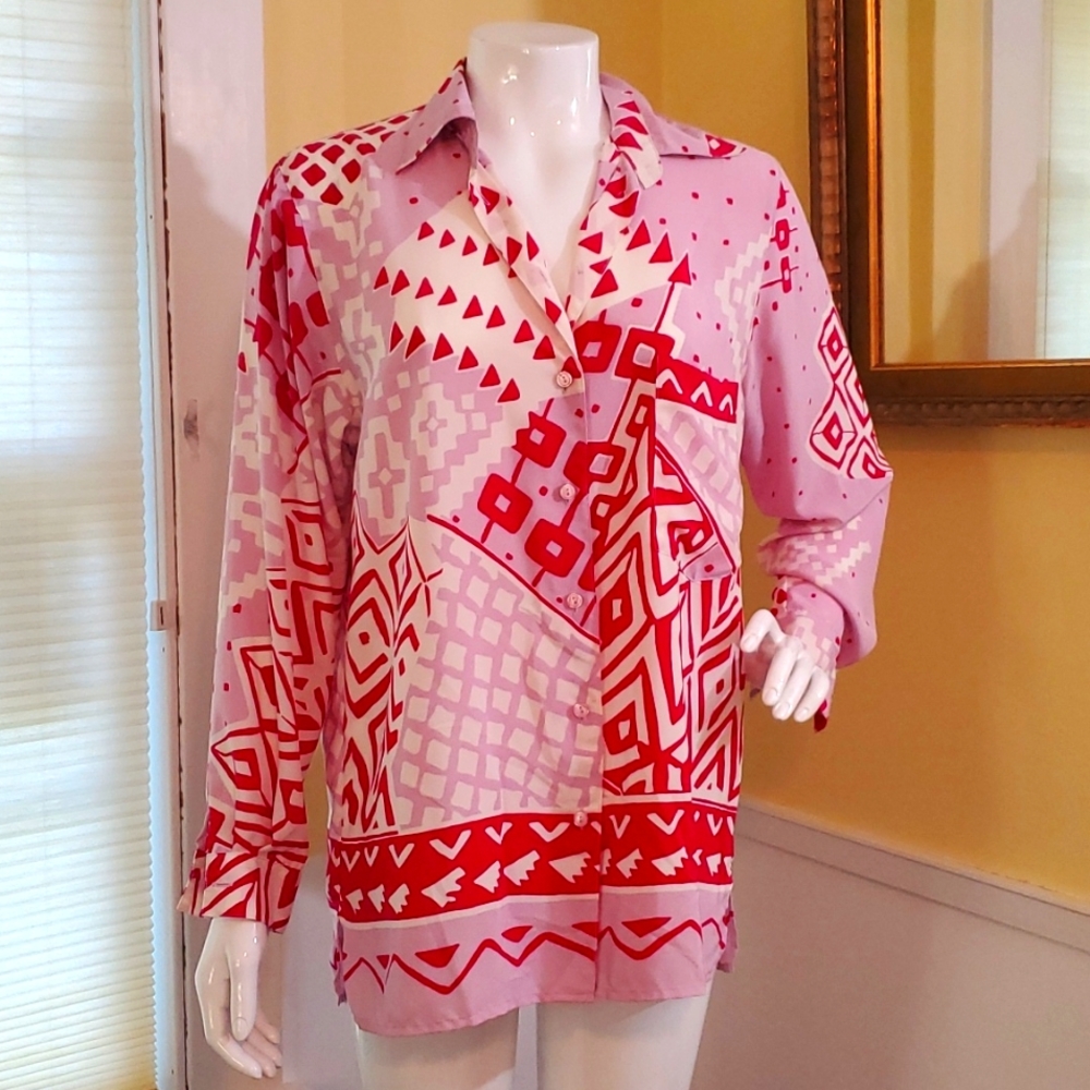 Bold geometric loubella buttondown